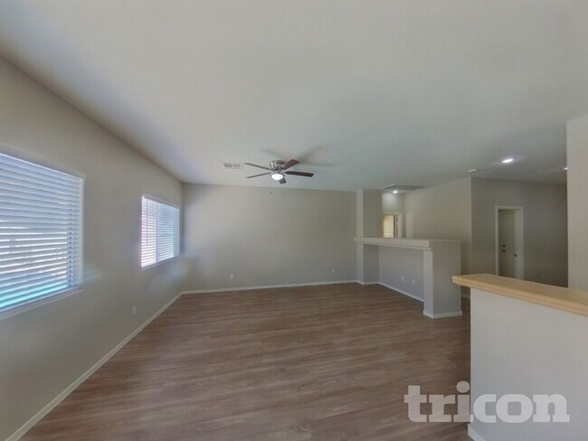 Foto del edificio - 4917 Quartz Crest St