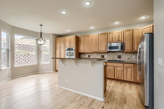 Building Photo - 7015 Serena Dr, Castle Pines, CO, 80108