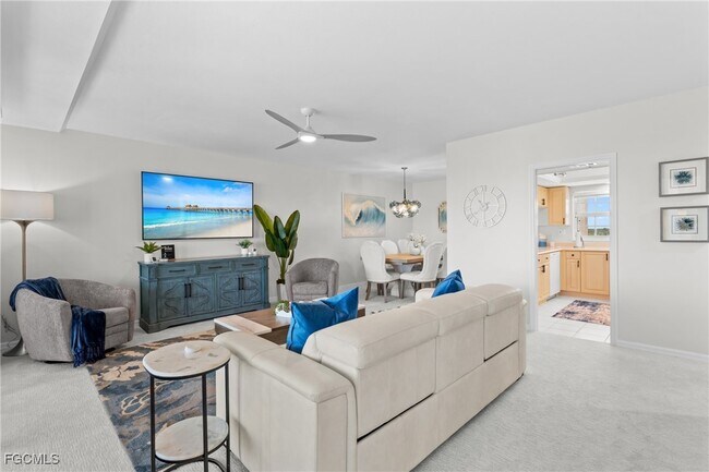 Building Photo - 9577 Gulf Shore Dr