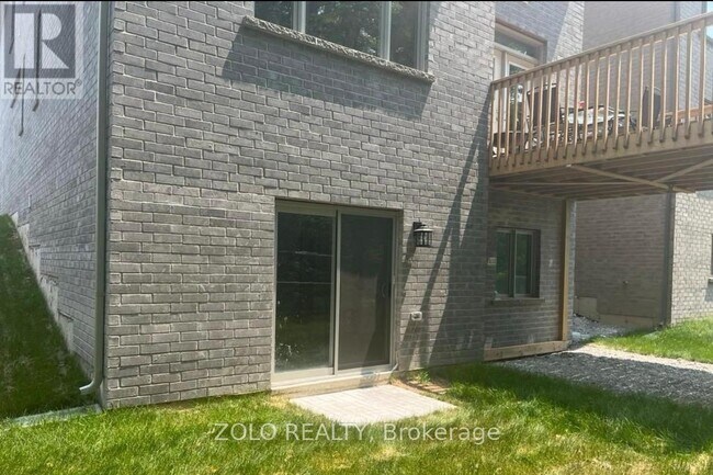 Photo du bâtiment - 11 Franklin Trail