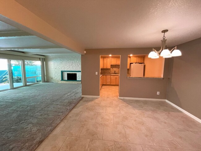 Building Photo - Comfortable Raleigh Park Plaza Condo with ...