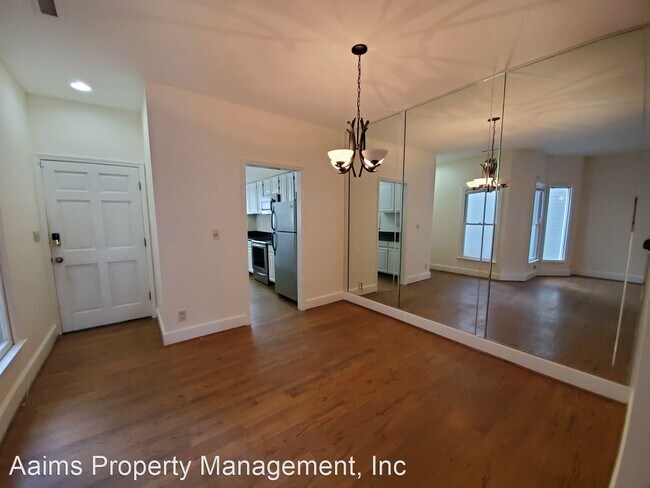 Foto del edificio - 3 br, 2 bath House - 733 Victorian Place