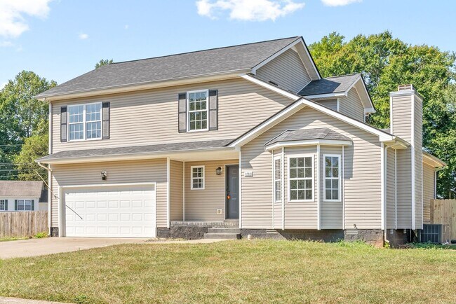 Building Photo - 3792 McAllister Dr