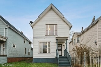 Building Photo - 7124 S Lowe Ave