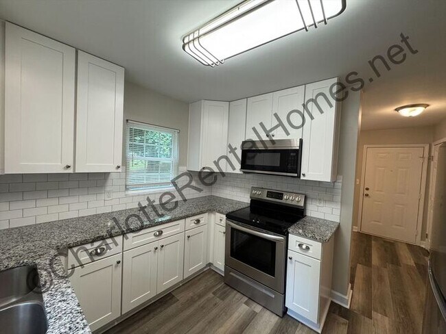 Foto del edificio - Nice renovated home in Gastonia!