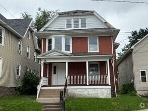 Building Photo - 952 Market St
