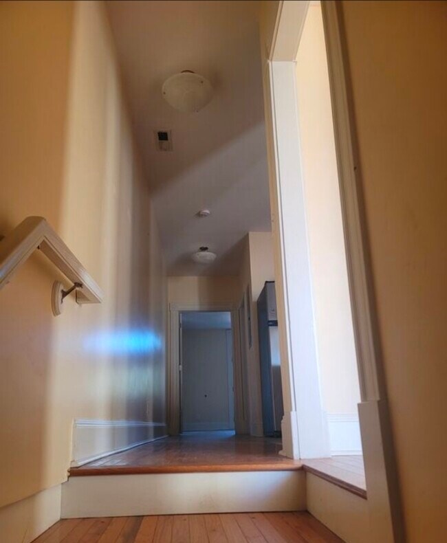 Foto del edificio - 4549-4551-4551 Oakland Ave