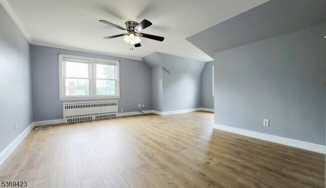 Foto del edificio - 63 Hamilton Ave