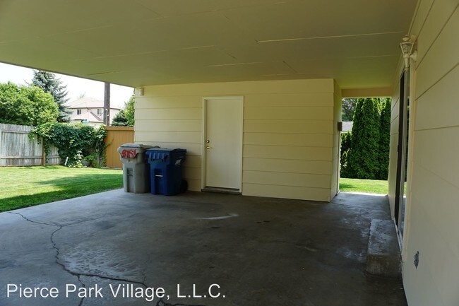 Foto del edificio - 59515953-5953 N Pierce Park Ln