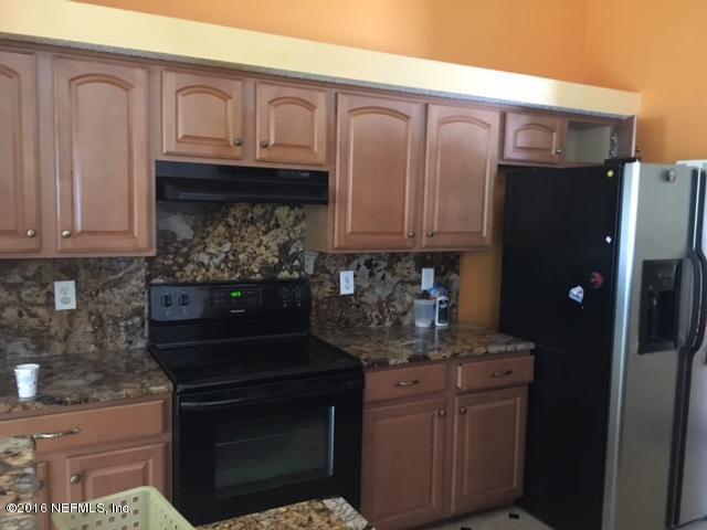 Building Photo - 2422 Coachman Lakes Dr
