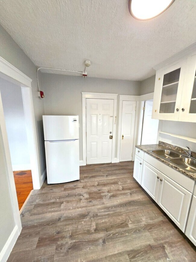 Foto del edificio - 161 Montgomery St