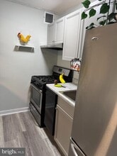 Building Photo - 2500 N Van Dorn St