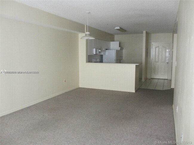 Foto del edificio - 5091 NW 7th St
