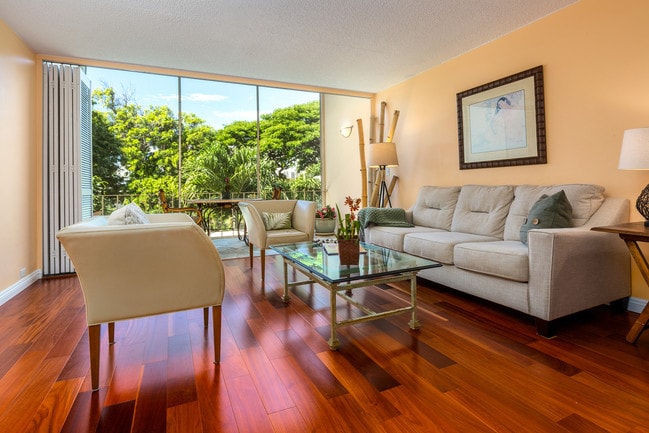 Building Photo - 3030 Pualei Cir