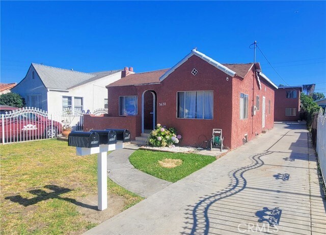 Foto principal - 3638 E 54th St