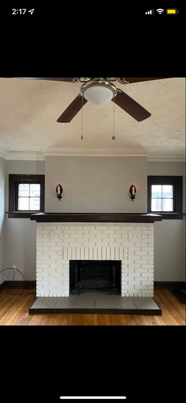 Foto principal - 3878 W 31st St