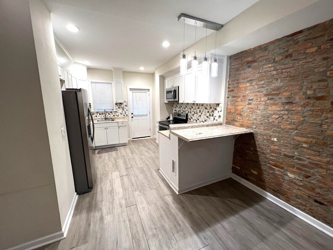 Foto principal - 519 E 28th St