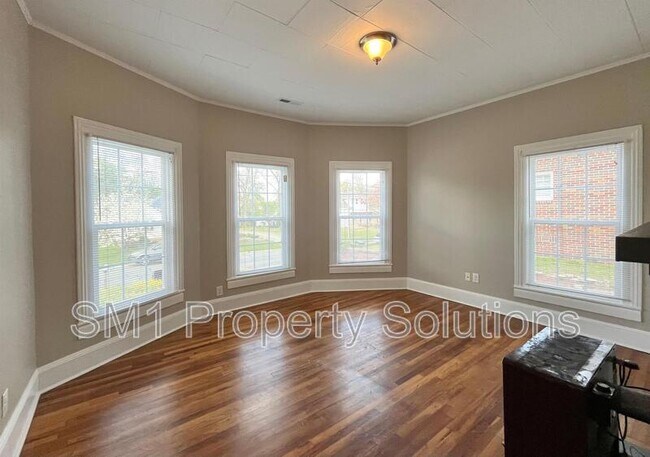 Foto del edificio - 617 Harris St