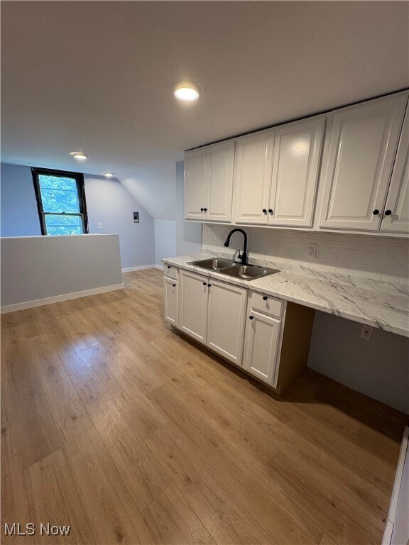 Foto del edificio - 946 E 79th St