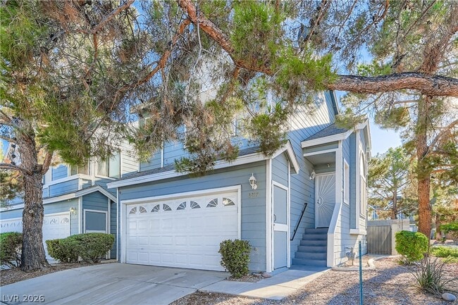 Building Photo - 3217 Symphony Dr