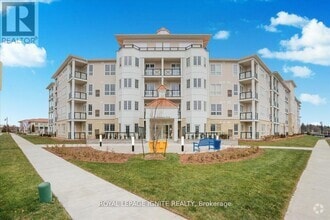 Building Photo - 50-350 Lakebreeze Dr