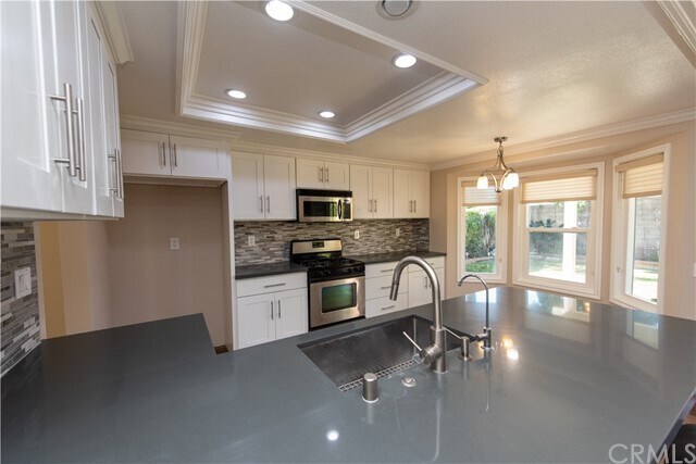 Foto del edificio - 173 Cinnamon Ridge Rd