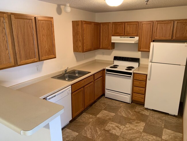 Interior Photo - Meadow Creek Village