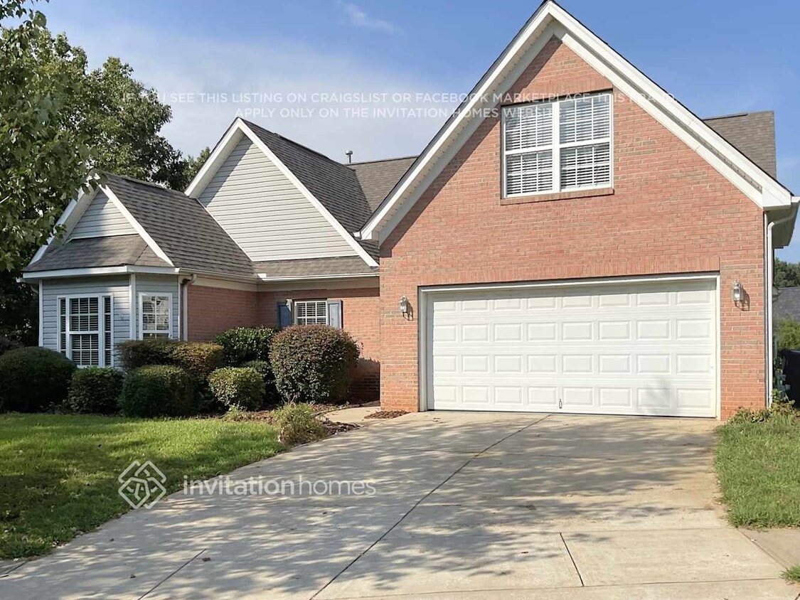 Primary Photo - 4104 Plum Creek Ct