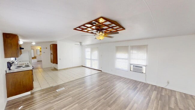 Building Photo - "Charming 3-Bed, 2-Bath Mobile Home Retrea...