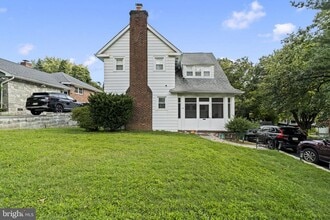 Building Photo - 33 Rosedale Rd