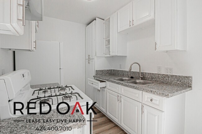 Foto del edificio - 236 N San Gabriel Ave