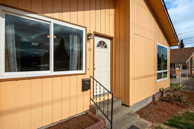 Foto del edificio - Charming, Newly-Renovated 3 Bed, 1.5 Bath ...