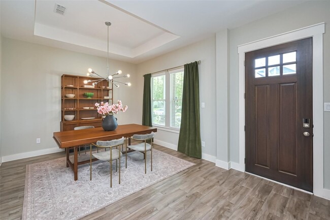 Building Photo - 17026 Canosa Dr
