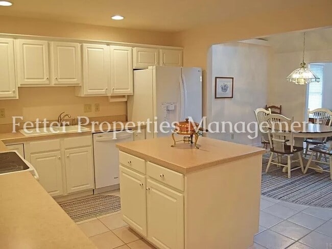 Building Photo - 8088 Covington Ct