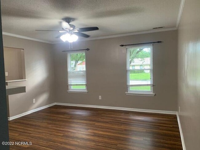 Building Photo - 1302 Kevin Ct