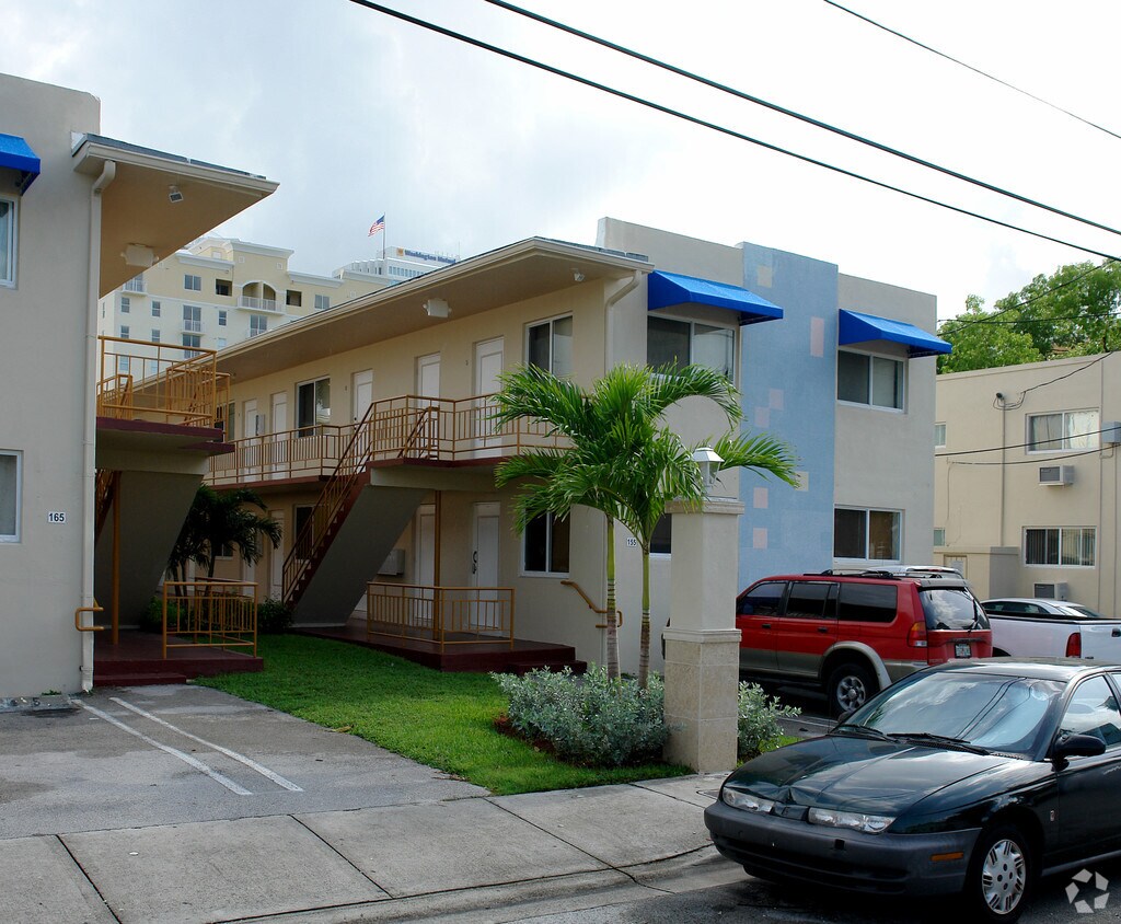 Primary Photo - 155 SW 12th St