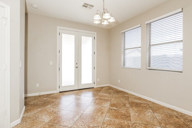 Foto del edificio - 11838 W Foothill Dr