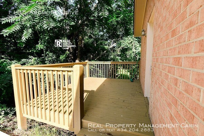 Building Photo - 1135 Ardmore Dr
