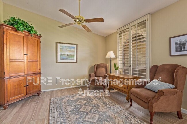Building Photo - 2718 E Altadena Ave