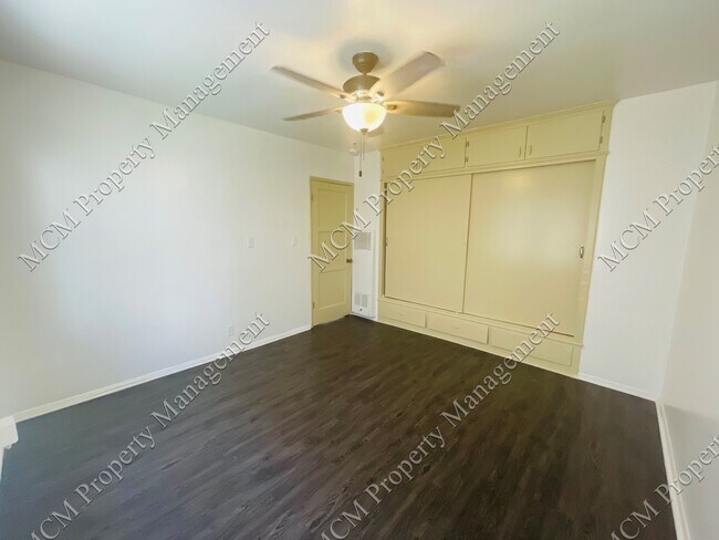 Unit 3 Bedroom 2 - 5761 San Vicente Blvd