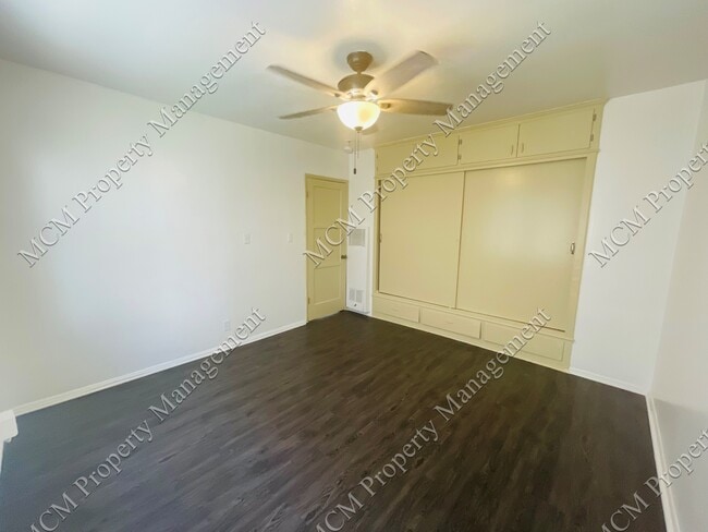 Unit 3 Bedroom 2 - 5761 San Vicente Blvd