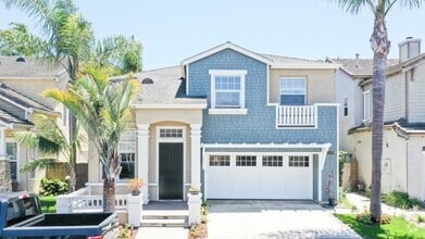 Building Photo - 5326 Charlotta Dr