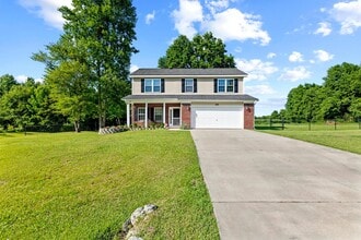 Building Photo - 400 Mossy Oak Ln