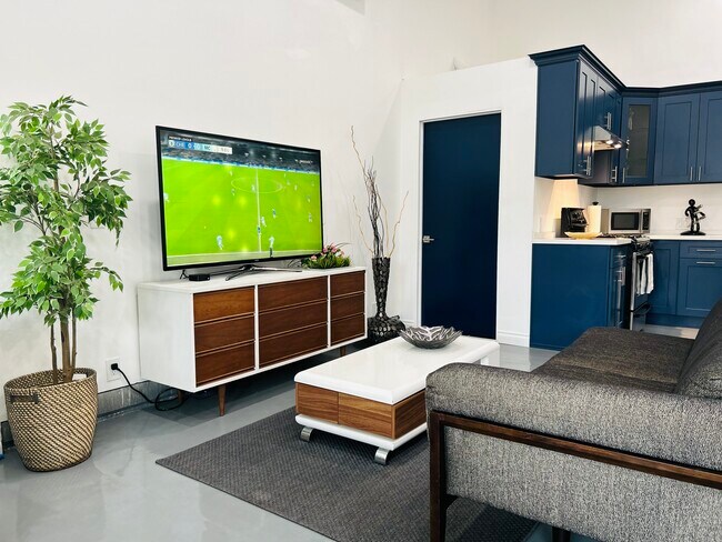 Building Photo - 3758 Dalton Ave