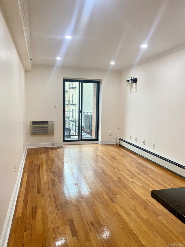 Foto del edificio - 14-43 28th Ave