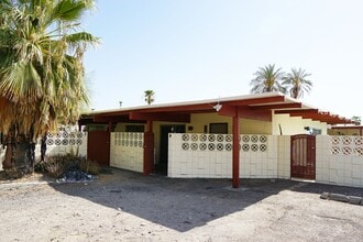 Building Photo - 39910 Bird Ln
