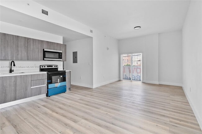 Foto del edificio - 1534 NW 1st St