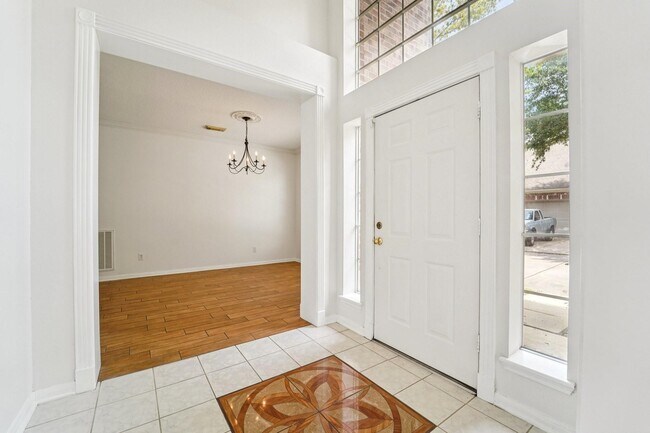 Foto del edificio - 14420 Walters Rd