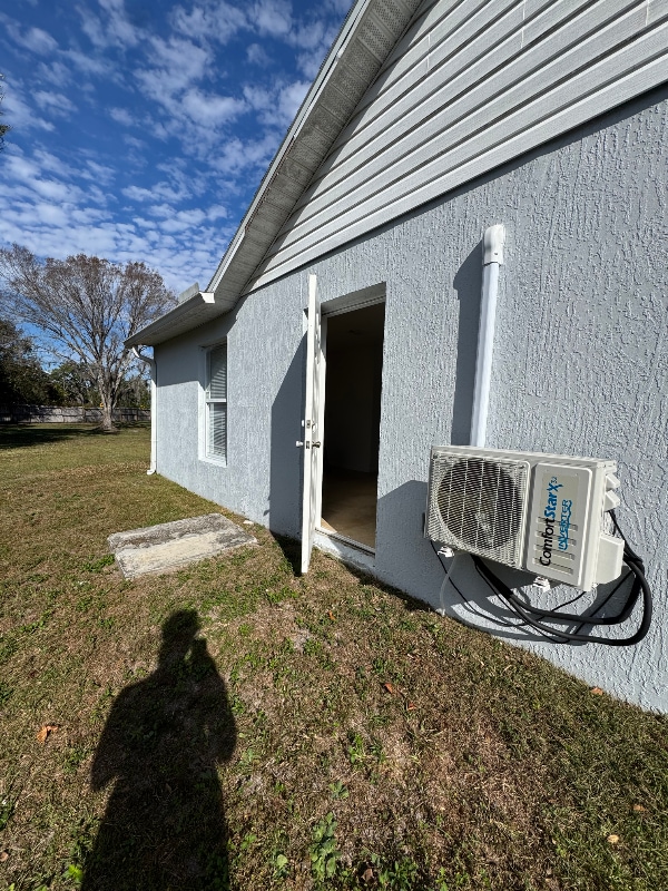 Photo - 1113 Gardanne Ct House