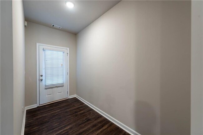 Foto del edificio - 3832 Prospect Point Dr